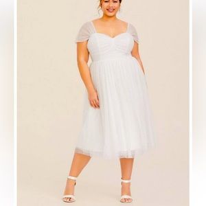 Torrid Ivory Dot Mesh Midi Skater Wedding Dress